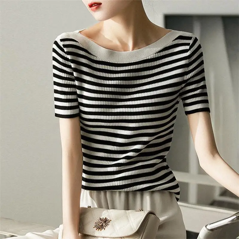 

2024 Women Summer New Slash Neck Knitted Tops Female Loose Striped T Shirts Ladies Casual Pullovers Short Sleeve T-shirt B331