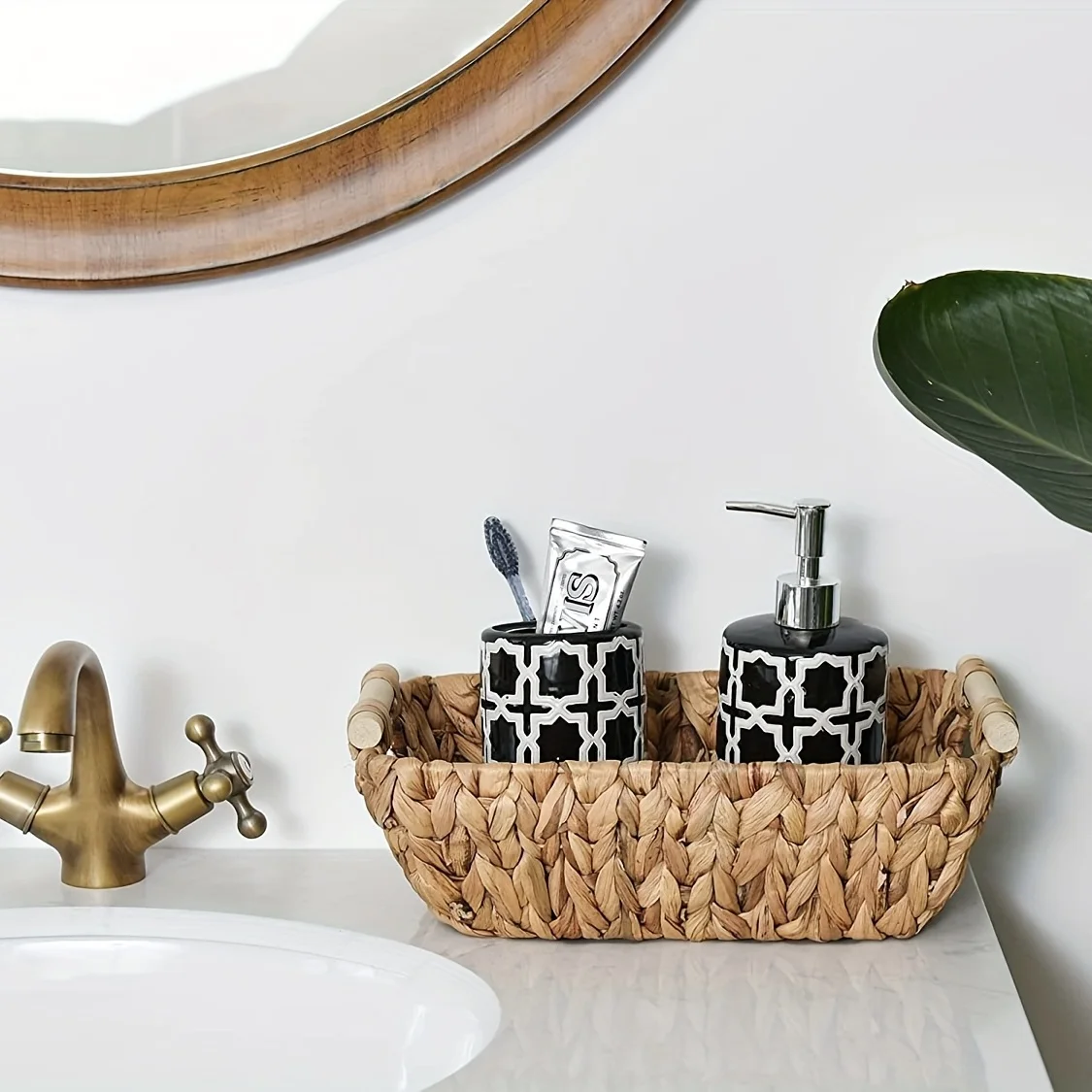 Enchanting hand woven wicker basket with wooden handle - water hyacinth for bathroom storage, home organization and decoration 5