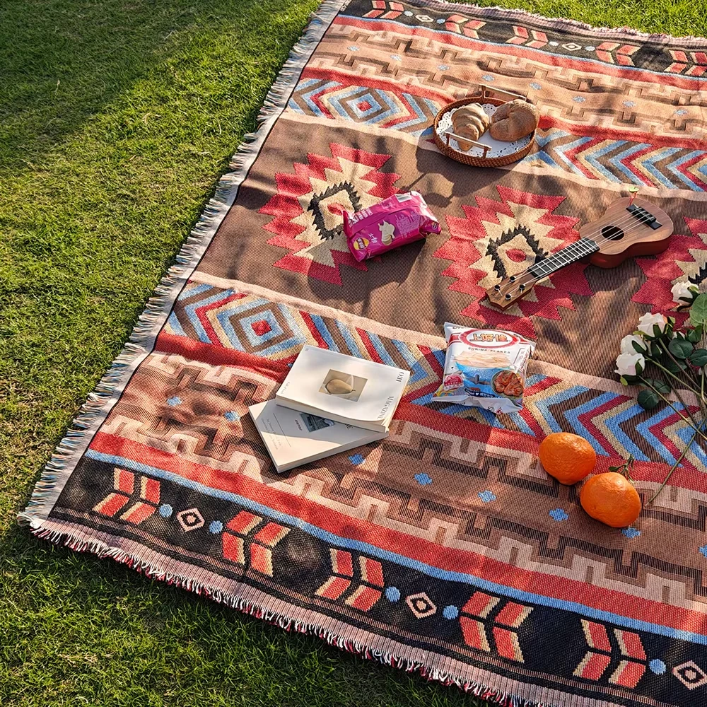 Versatile Western Bohemian Blankets Outdoor Blankets Camping Picnic Blankets Decorative Bed Blankets Checkered Sofa Pads Travel - 3