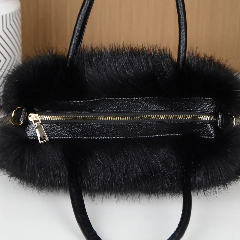 Winter Women's New Soft Solid Color Faux Fur Boston Bag Luxury Design Long Plush Patchwork Leather Handbag  Bolsas Femininas2024