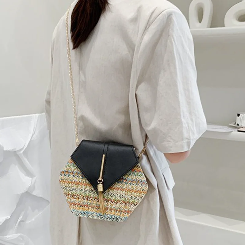 Women Spring Summer Woven Bags New 2022 Autumn Winter Straw Woven Bag Hexagonal Chain Shoulder Messenger Bag