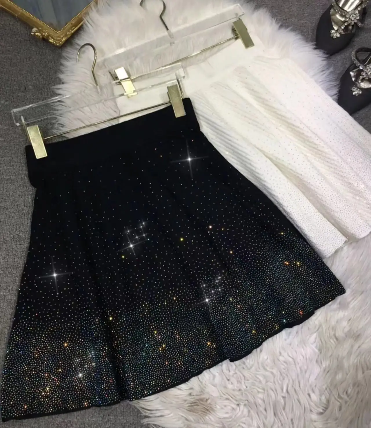 

Faldas Para Mujeres Hot Drilling Diamond Half Skirt Slim Black White Elastic Waist Knitted Skirt Autumn /Winter Ropa De Mujer