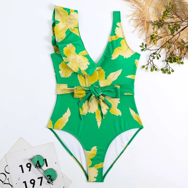 2024New Sexy One-Piece Large Size Swimsuit Women's Retro SwimsuitbikiniChiffon Beach Skirt Suit