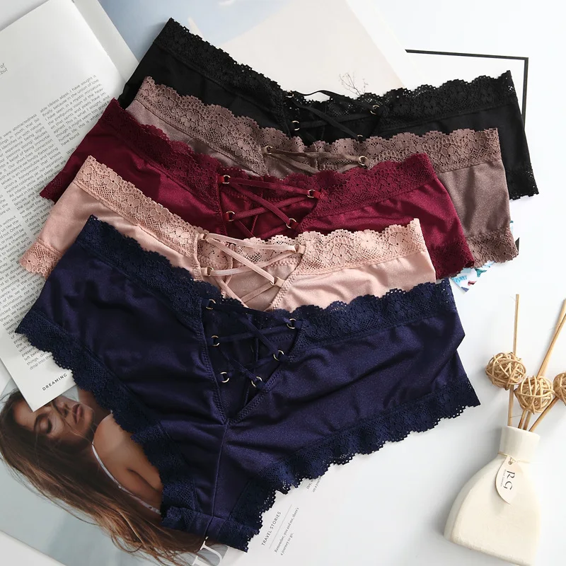 Lace Yoga Shorts Women Low-Waist Thongs Underwear Sexy Women Comfortable Seamless Triangle Panties
