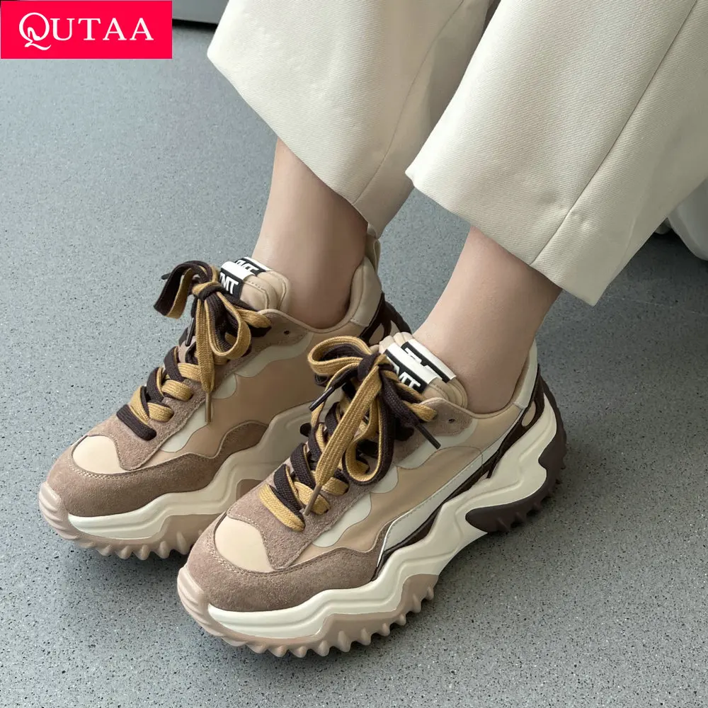 

QUTAA 2022 Spring Autumn Round Toe Med Heel Platform Casual Female Shoes Mixed Color Cow Suede Lace Up Women Sneakers Size 35-40