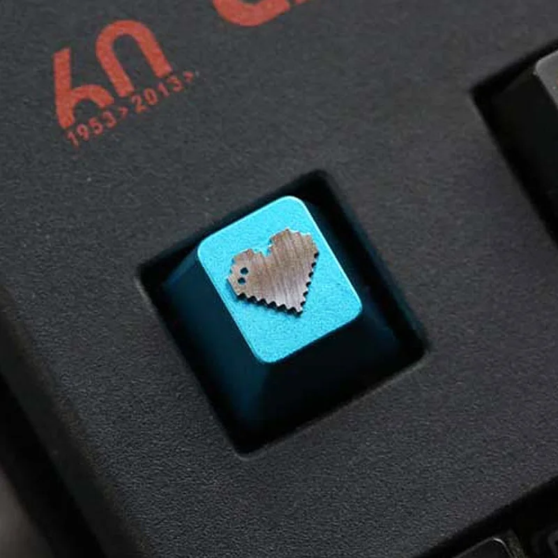

Love Pixel Keycap Zinc Aluminium Alloy Custom Keycap For MX Switch Mechanical Keyboards