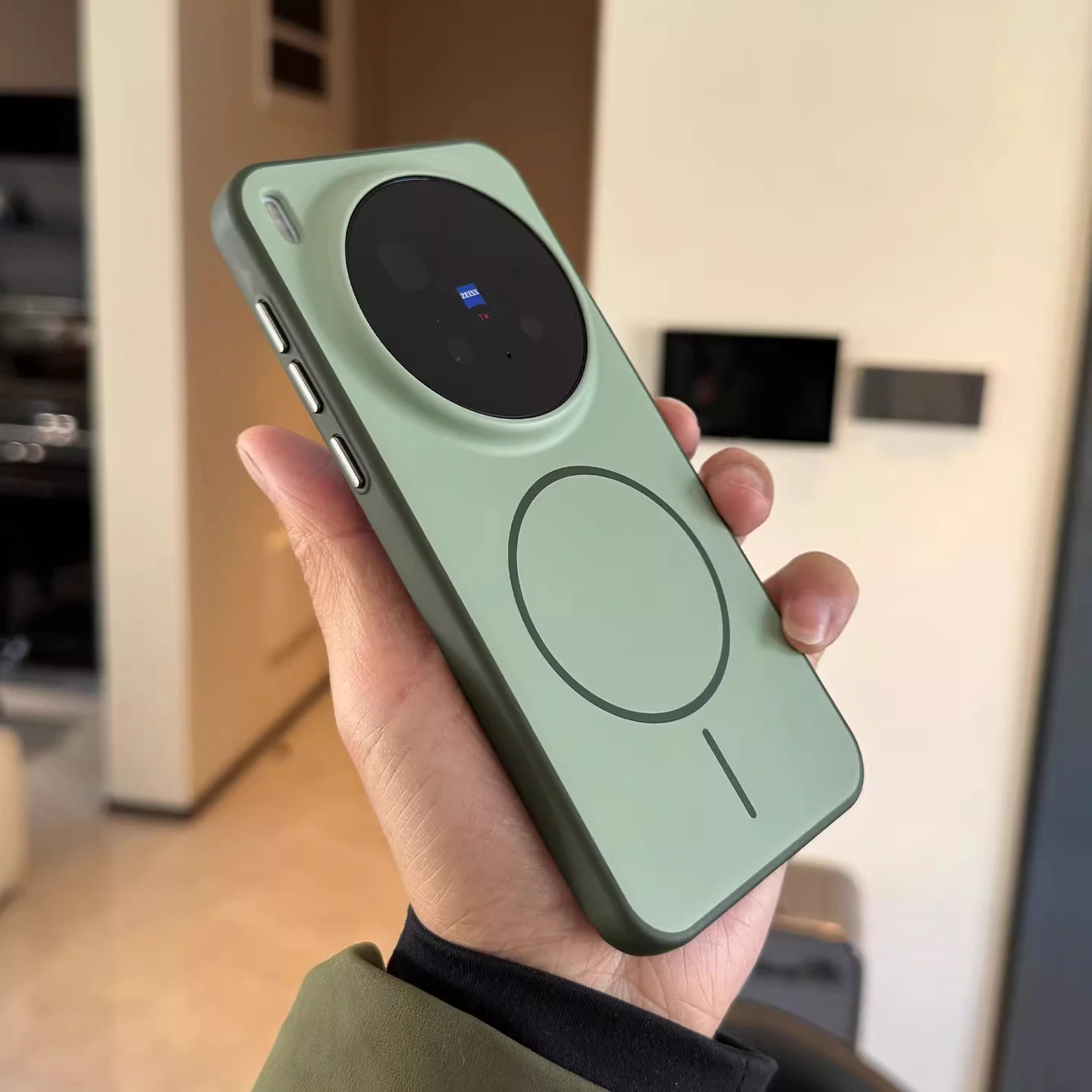 Magnetic Luxury Silicone Shockproof Case - Comfort & Protection