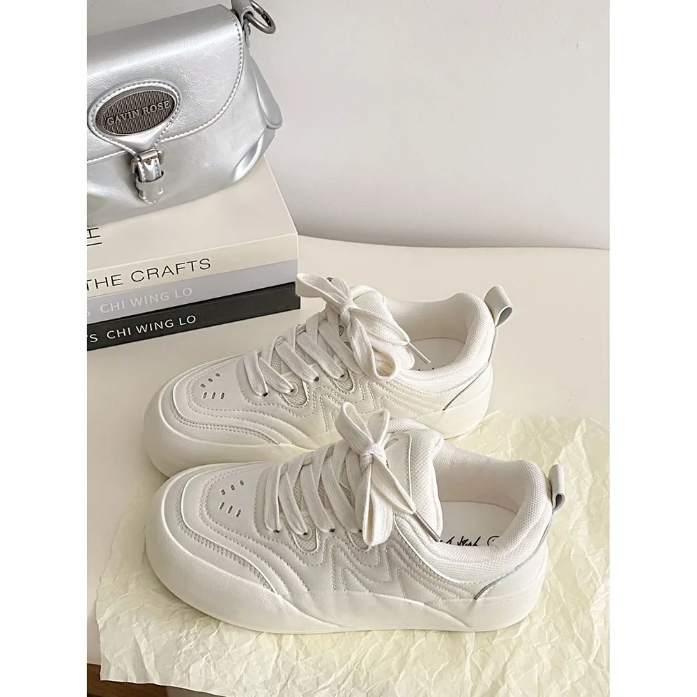 Thick Soled Heels Comfortable Women's Shoes Fashionable New Casual Flat Shoes Lightweight Sports Women Casual Board Shoes 24-187