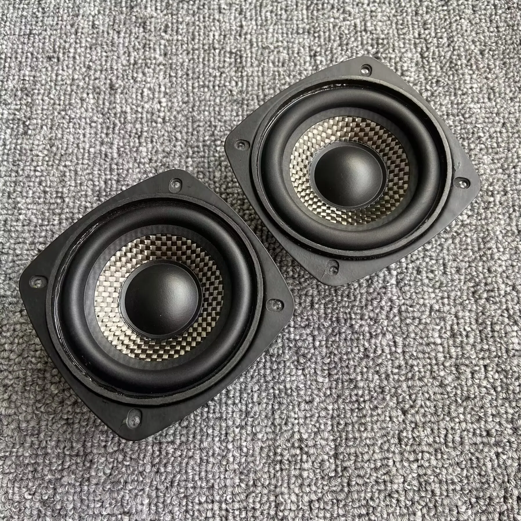 Carbon Fiber Cone Mid Bass frequency speaker 3 inch 82mm DIY 8ohm 15W Neodymium Magnetic 2PCS