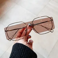 WoMetal Sunglasses for Hollow Design Square WoIrregular
