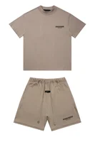 Nouvelle Collection 25SS – Ensemble T-shirt et Short Classique à Double Ligne Imprimée – Mode Streetwear Homme Femme 4