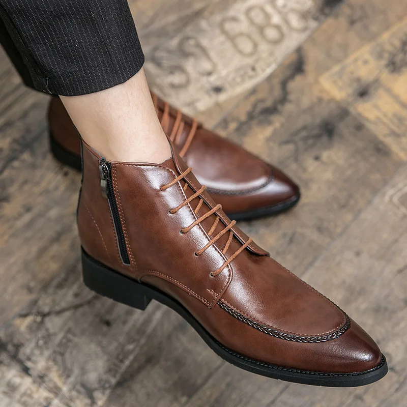 High Quality Low Heeled Lace Up Brown Chelsea Mens Boots Business Leather Men Designer 2025 Fashion Casual Pointed Cowboy Boots