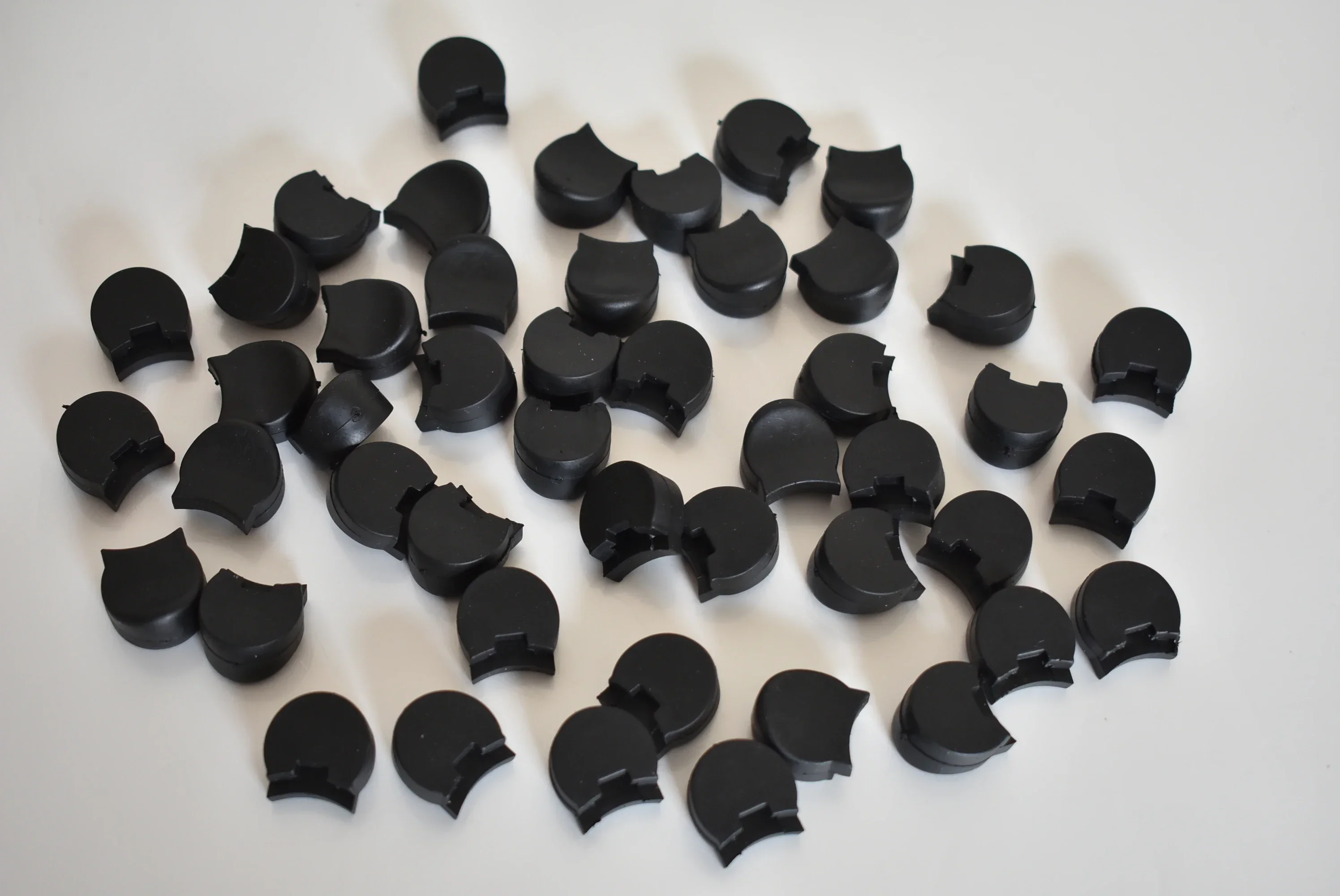 Clarinet Resin Clarinet Finger Rests, Delicate Thumb Rests, Instrument Accessories, Opening 10mm, 50Pcs