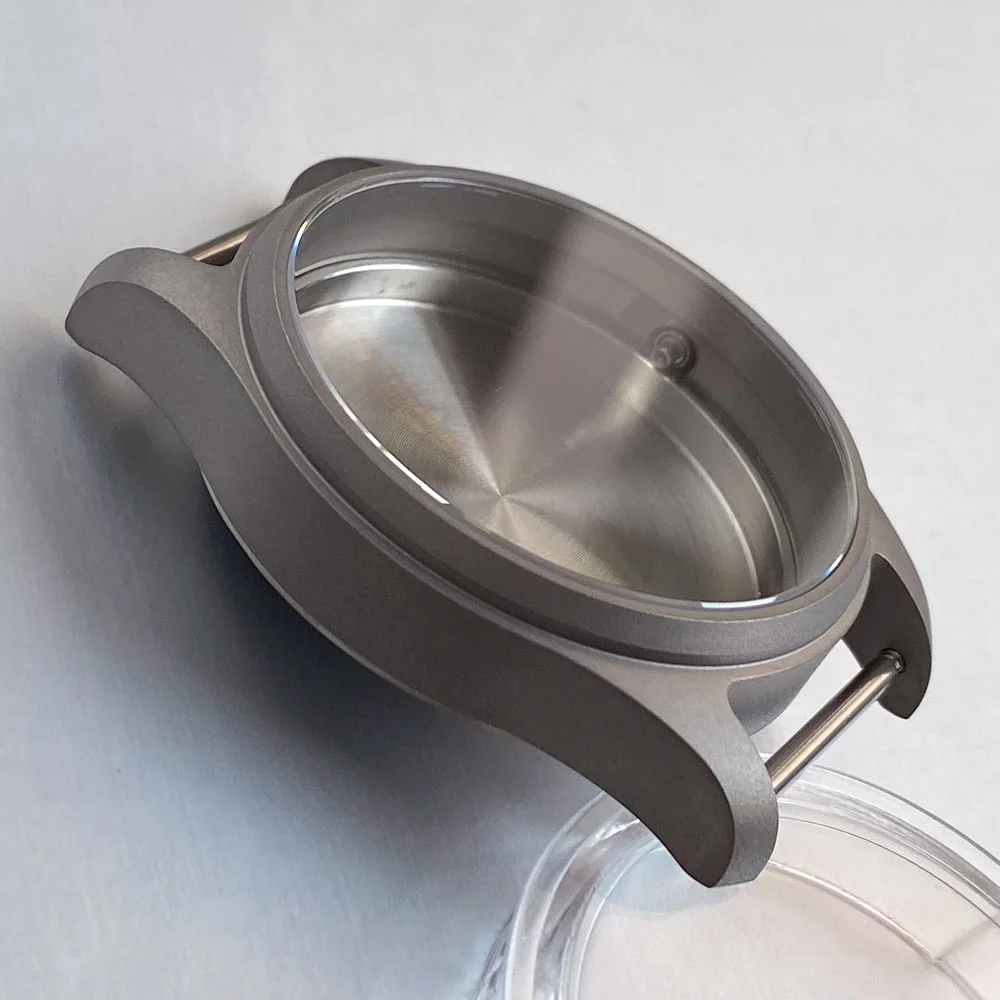 Pilot-Style Titanium Watch Case: Vintage Dial, Sapphire Glass, 20ATM Diving Capability