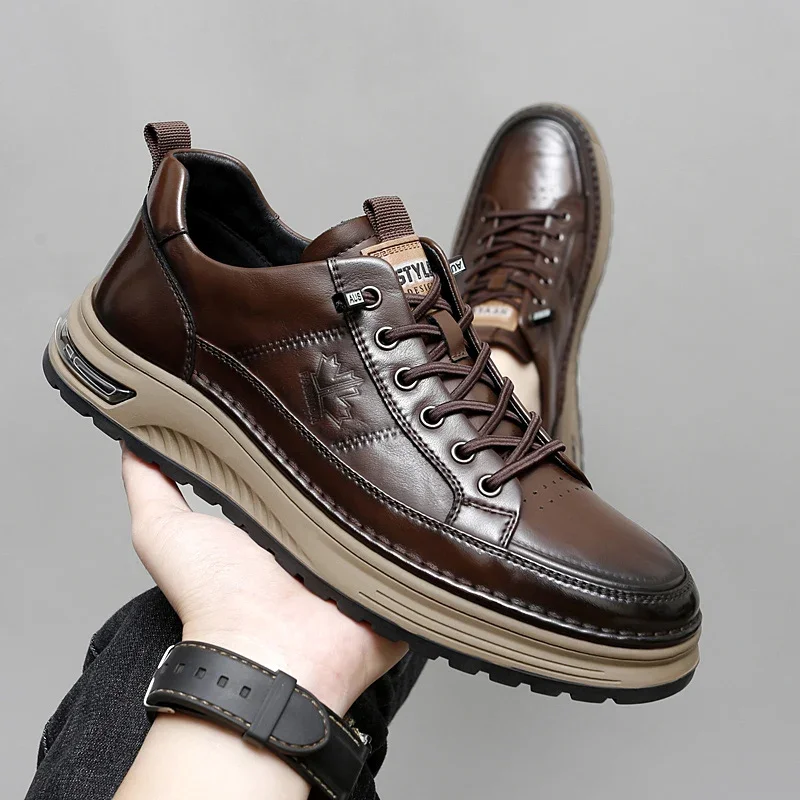

The brand's high-quality men's lightweight retro casual sneakers, breathable jogging shoes, luxury fashion, men's sneakers 38-44