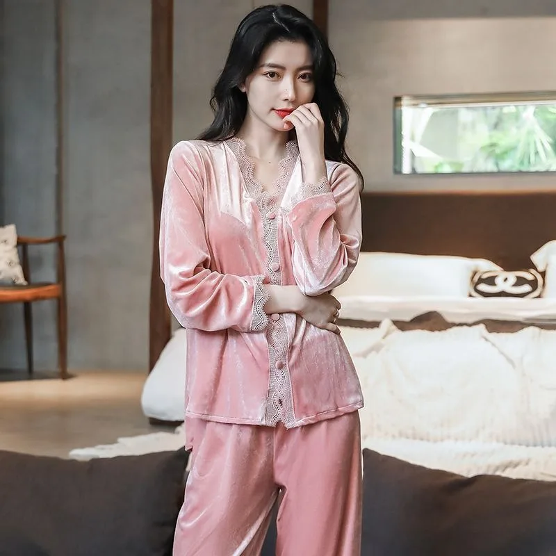 2024 New Autumn Winter Sleepwear Gold Velvet Warm Thickened Pajamas Feminine Lace Trim Long Sleeve Loungewear Two Piece Set