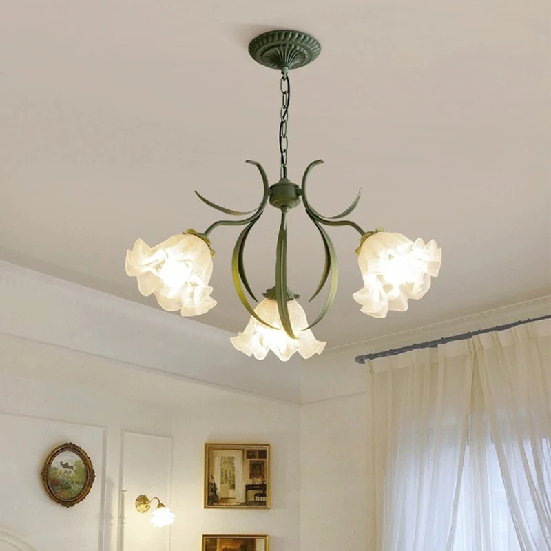 

AiPaiTe French bell orchid chandelier retro LED living room hallway chandelier bedroom bedside wall lamp