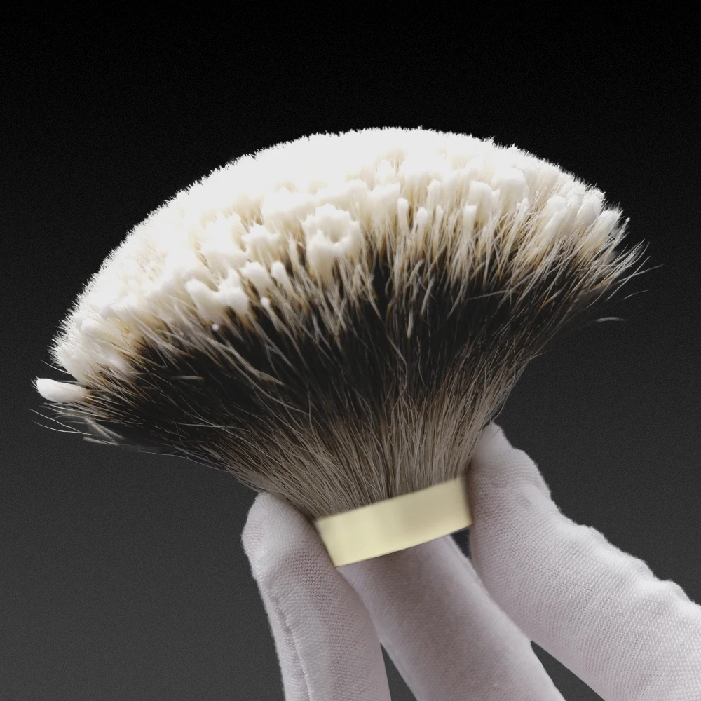 Рисунок 5 - Бритвенная щетка GDMG Manchuria с тремя полосками