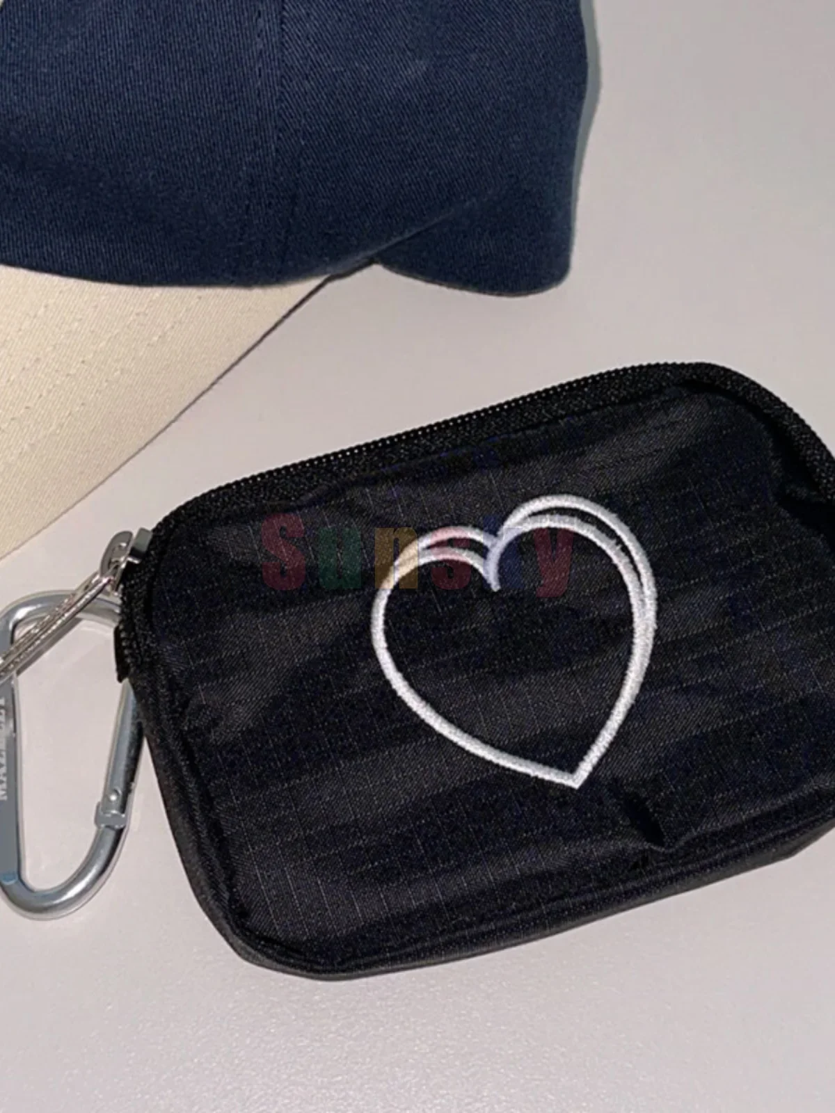Mazzzzy Small Coin Purse for Women, Cute Change Wallet with Compartment, Nylon Little Purse Card Holder Wallet