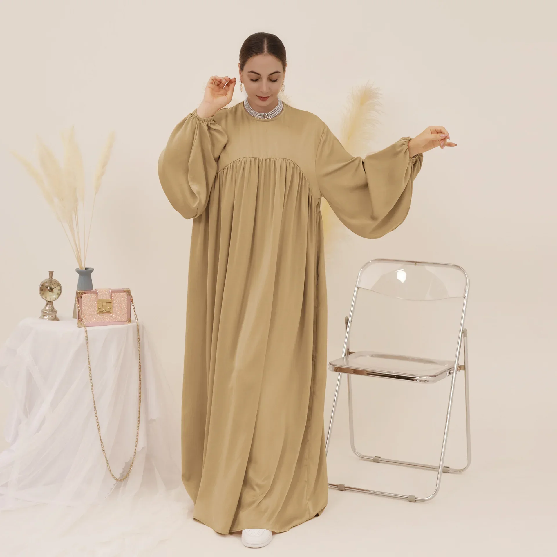 Plain Abaya Muslim Dresses for Women Dubai Luxury Balloon Sleeve Islamic Clothes Loose Abayas Ramadan Eid Kaftan Robe( No Hijab)