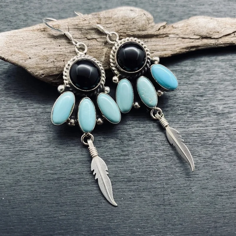 

Vintage Scalloped Metal Inlaid Black Blue Stone Ladies Hook Feather Drop Earrings