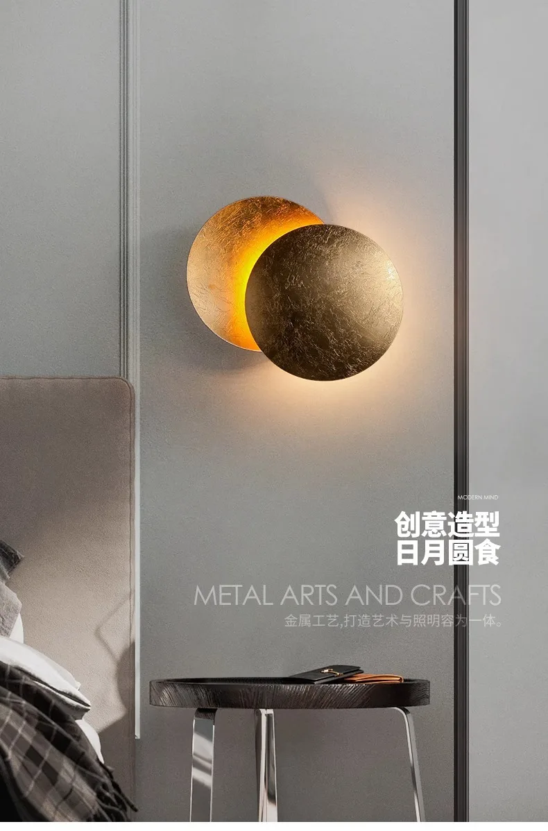 

Lunar Eclipse Wall Lamp Astronaut Light Luxury Creative Moon Living Room Restaurant Study Hotel Bedroom Bedhead Wall Lamp