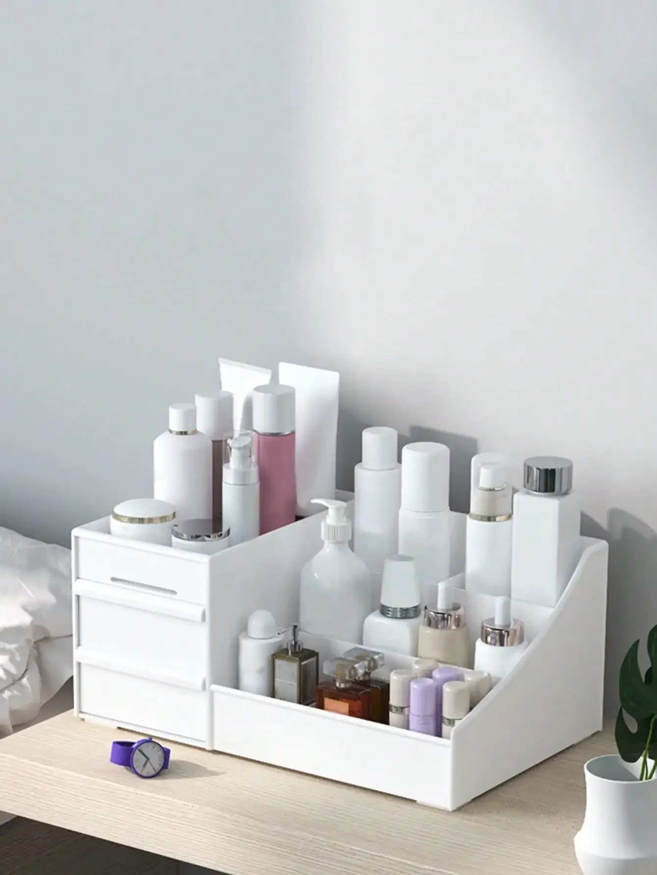 Drawer Organizer: Ideal for files, stationery, makeup, jewelry. Use on desk, in bathroom or vanity. Great Valentine's Day gift. 5