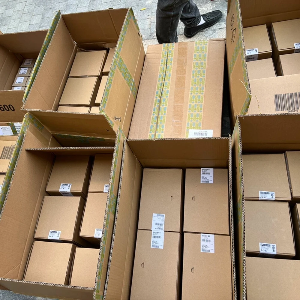 High Quality 2320034 QUINT-PS/24DC/24DC/5 QUINT POWER For Phoenix DC/DC Converter 24VDC/5A Fast Ship 8 High Quality 2320034 QUINT-PS/24DC/24DC/5 QUINT POWER For Phoenix DC/DC Converter 24VDC/5A Fast Ship - Image 6