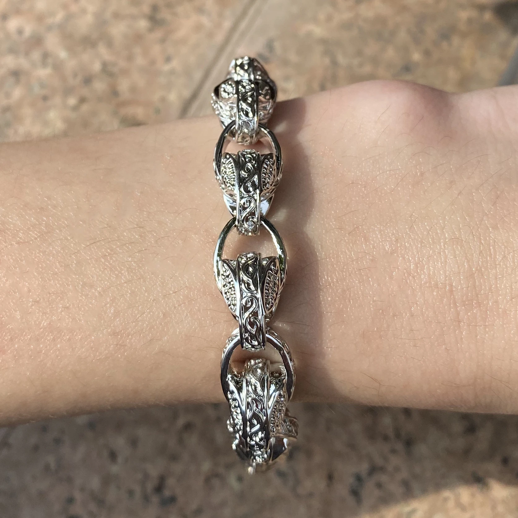 سوار Aokaishen-Tulip Belcher للنساء ، النحاس المطل...