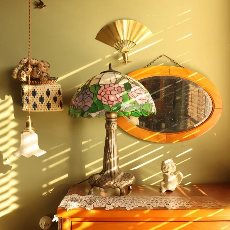 Evening Breeze Endless Chartaffany Glass Lampshade Living Room Bedroom Atmosphere Table Lamp Nostalgic Retro 8
