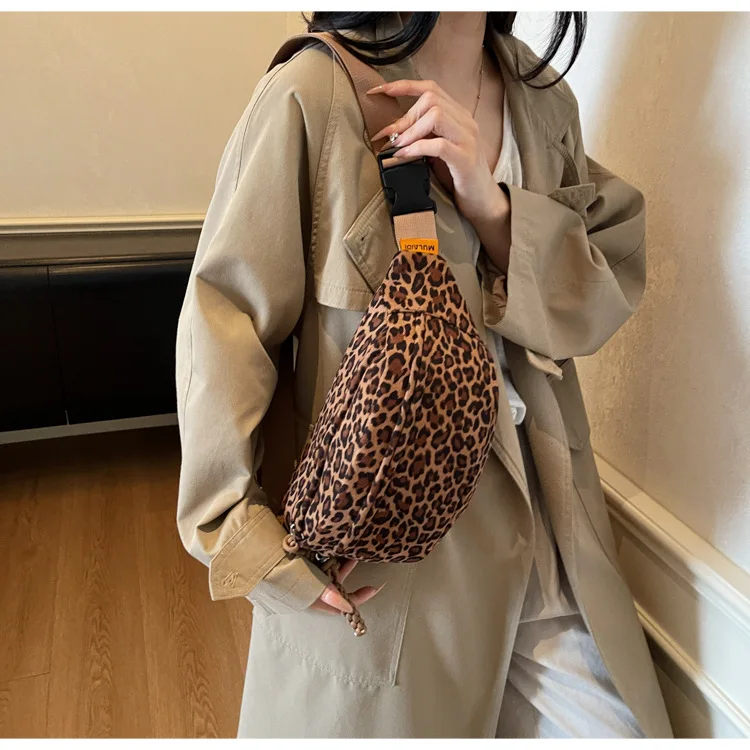 Women's Leopard Print Chest Bag, Autumn/Winter Fashion Crossbody Bag, Trendy Sporty Multifunctional Waist Bag Waist Packs bolsa