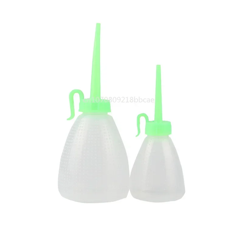 1pc Oil Liquid Can Pump Oiler 60ml/180ml Plastic Bottle For Old-Fashioned Household Industrial Flat Lockstitch Sewing Machine