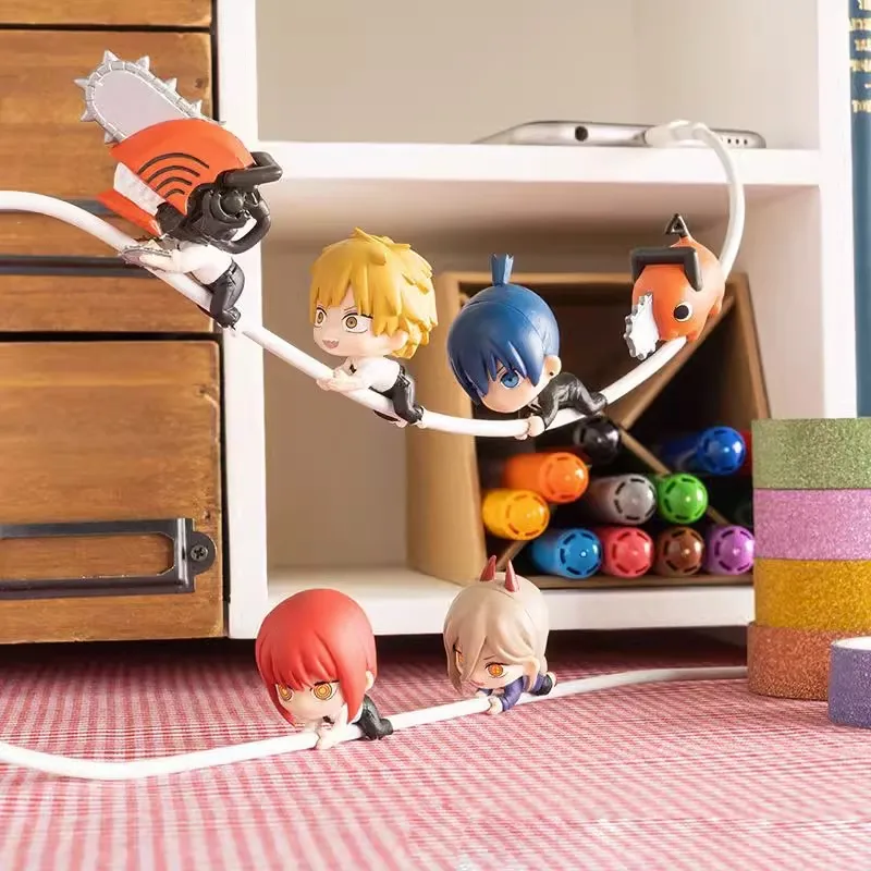 

Chainsaw Man Anime Figures Denji Makima Pochita Figure PVC Model Data Cable Decoration Kawaii Mini Figure Doll Gift Kid Toys