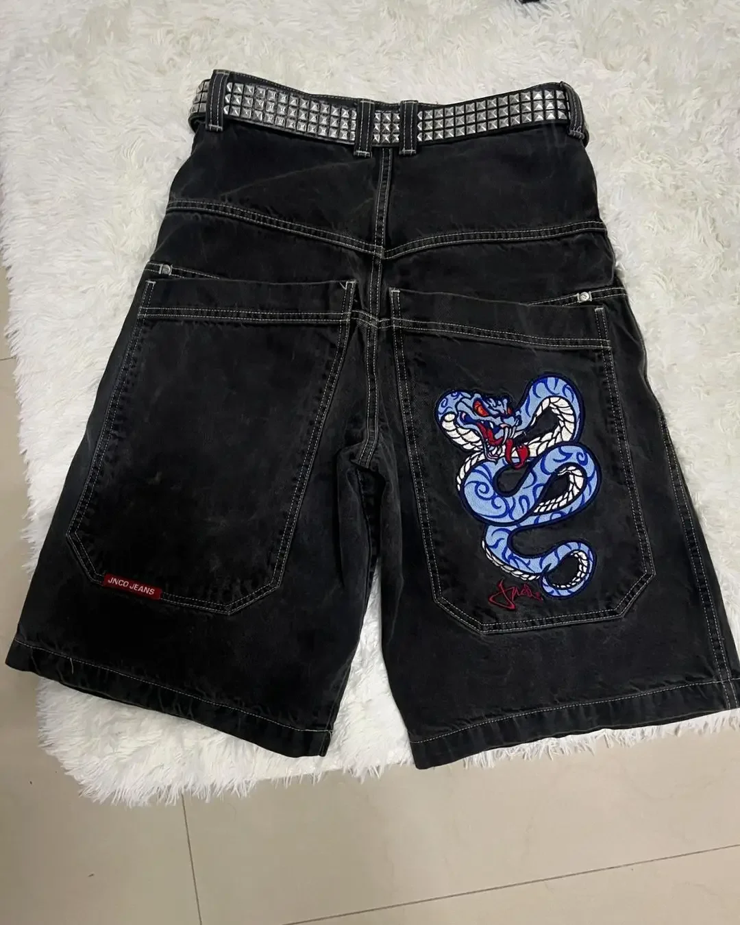 

Hot selling Y2K Snake embroidery shorts loose denim baggy jeans Harajuku new retro streetwear gothic wide-leg Skateboard pants