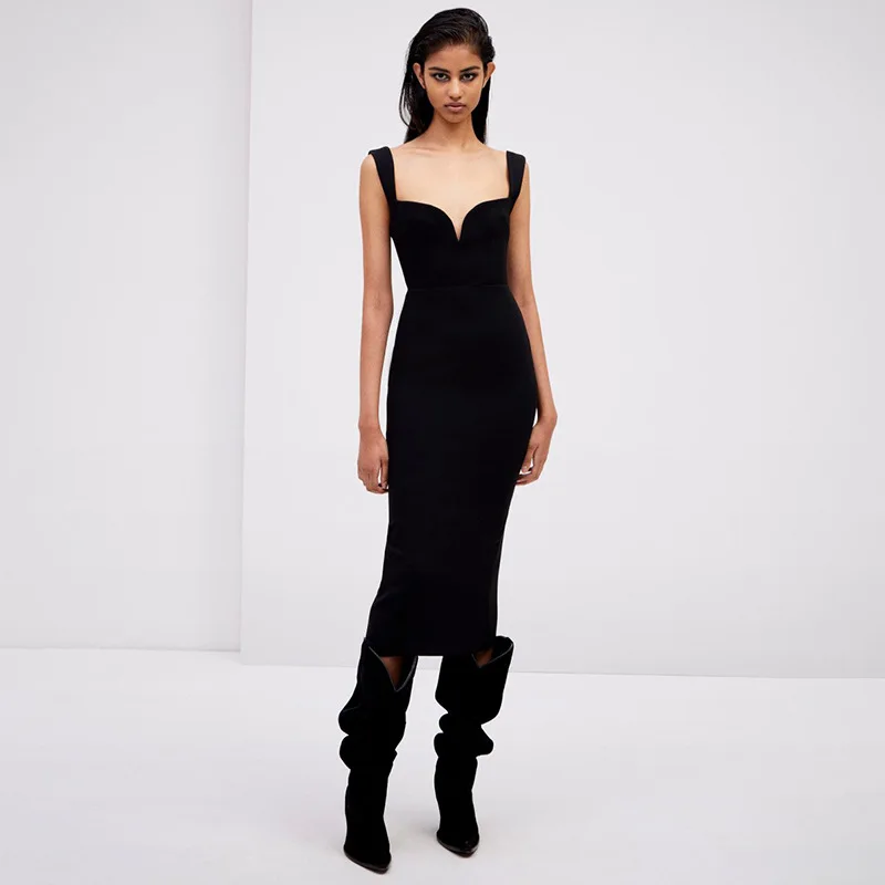 

2022 Autumn Women's Hepburn Style Suspender V-neck Slim Bandage Temperament Hot Girl Nightclub Simple Dress