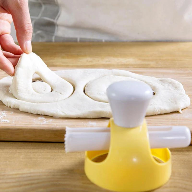 

Donut Mold Cutter Food Desserts Maker Supplies Creative Kitchen Accessories Gadgets Kitchen Cooking Decorating Tools cocina Bak.