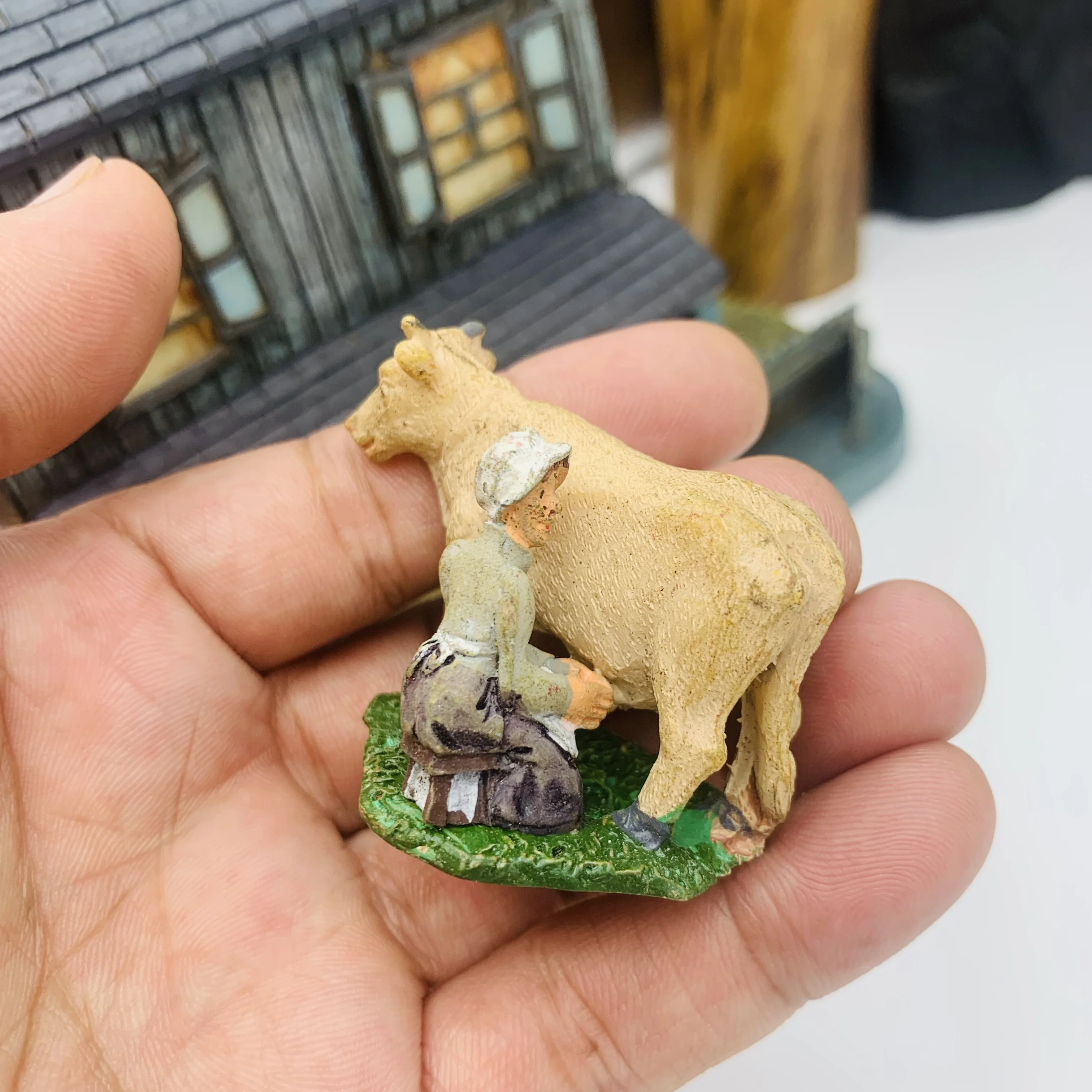 Halloween Christmas Etc. Figurines & Miniatures Sand Table Decoration Articles Handicraft Gifts Desk Sculpture Resin Ornaments Garden Decoration Animal Ornaments