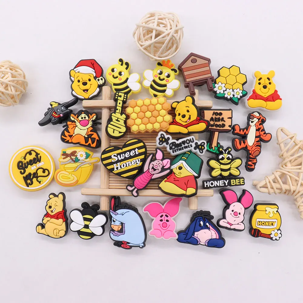 1-27Pcs Lovely Winnie the Pooh Piglet Tigger PVC Cartoon Shoe Charms Decoration Kids Buckle Clog DIY Disney Holiday Gift