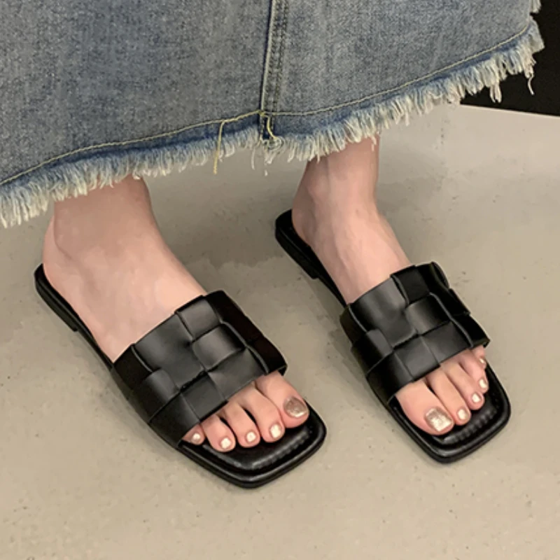 

Сандалии женские летние с квадратным носком, искусственная кожа, открытый носок, плоская подошва, повседневные уличные тапочки