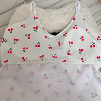 طقم بيجامة نسائي مكون من قطعتين مطبوع عليه الكرز بدون أكمام ملابس نوم مثيرة مع وسادة صدر ملابس للاستلقاء لصيف 2025 ملابس نوم دانتيل 3