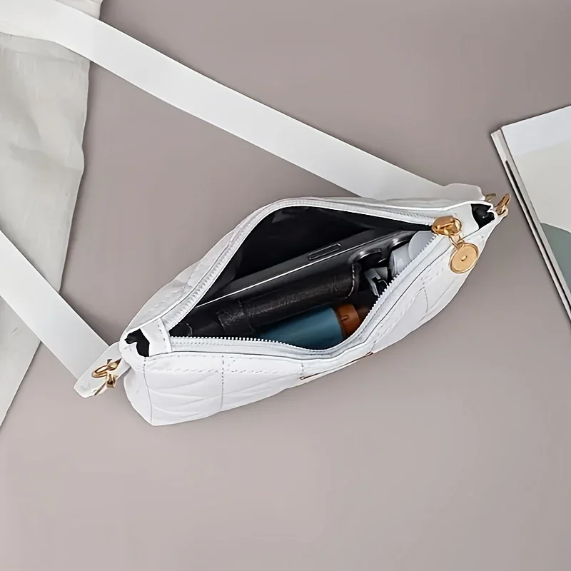 Stylish Striped Shoulder/Crossbody/Handbag with Delicate Hardware Accessories, Zipper Closure, Multifunctional Bag for Daily Use