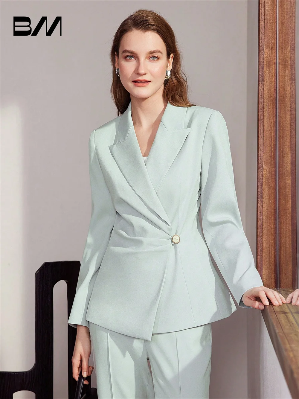 Charming Women's Suit Suit Blazer Classic 2 Piece Designer Wedding Tuxedo Special Occasion Prom Dress Formal Office Jacket