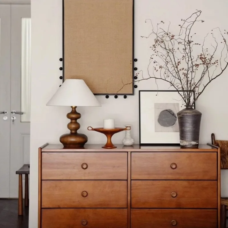 Art warm, simple and generous wooden French retro bedroom bedside lamp table lamp