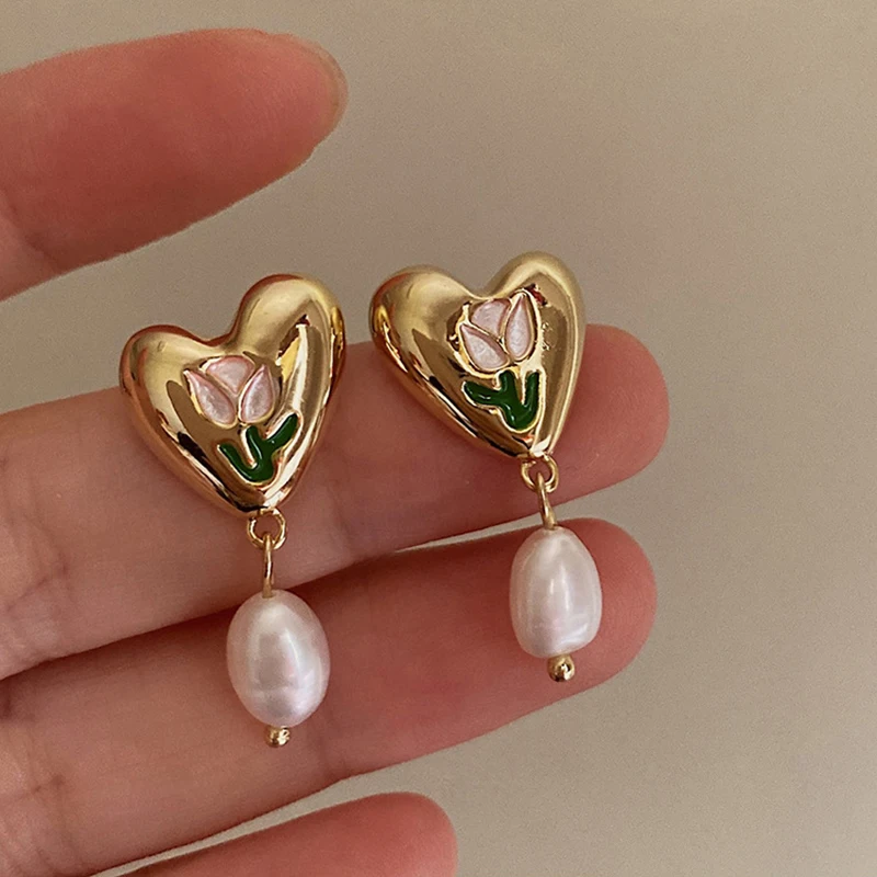Top 10 pearl earrings outfit ideas and inspiration