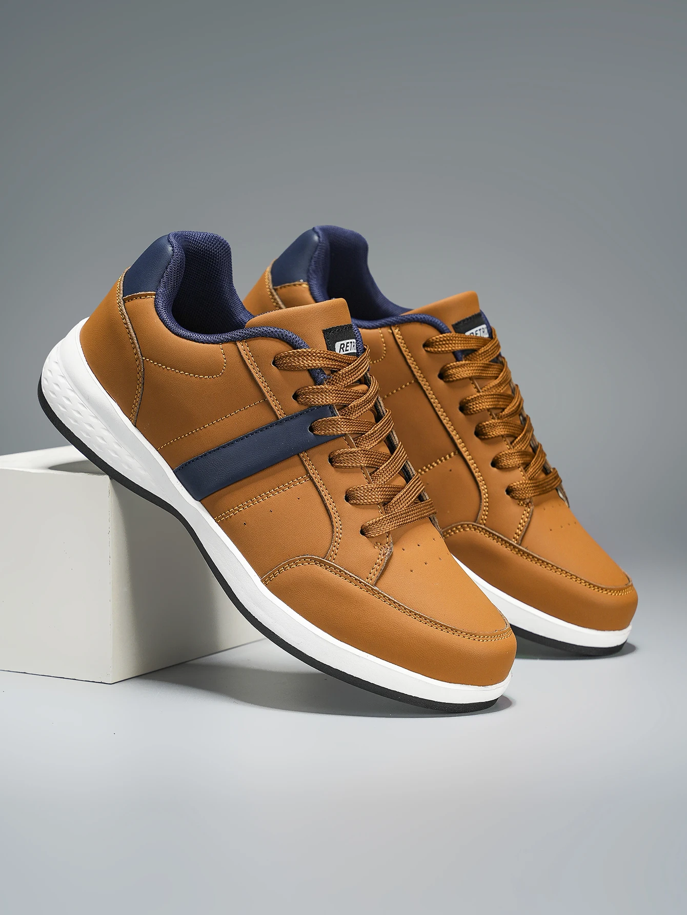 Herren-Outdoor-Wander- und Laufschuhe in großen Größen, bequeme, lässige, vielseitige, modische Sportschuhe für Paare zum Training – Detail 11
