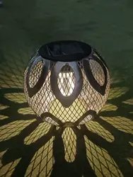 Iron Lotus Solar - Powered Waterproof Outdoor Decorative Lamp for Gardens and Courtyards (Black)