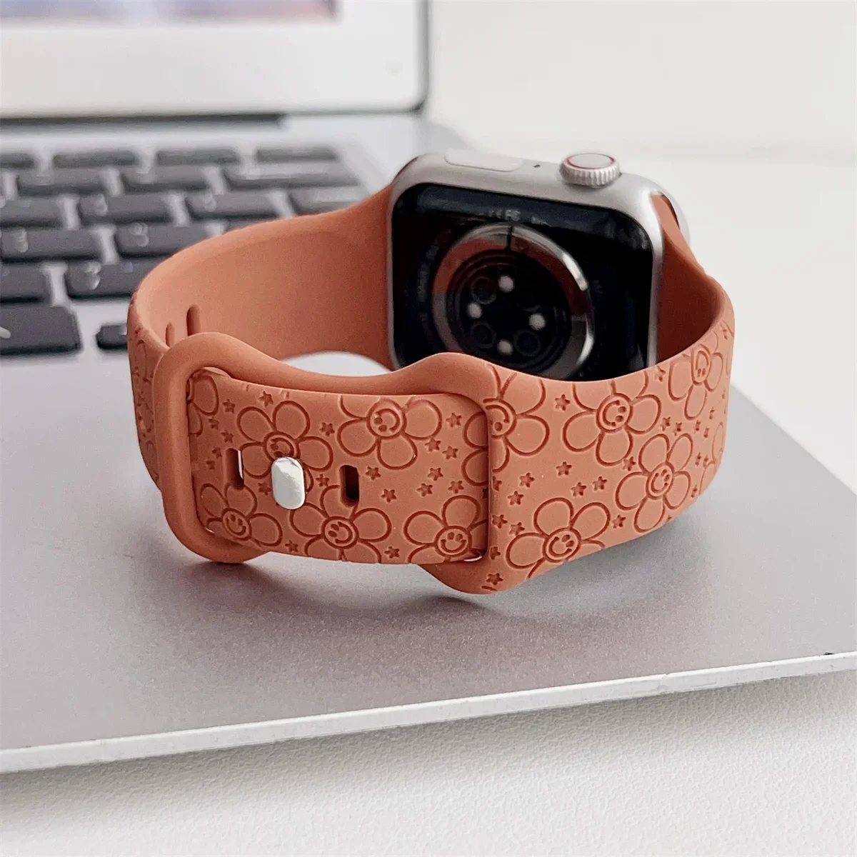 Watch Band For iWatch 42/44/45/49mm 38/40/41mm Silicone Fashion Watch Strap for Watch Series Ultra2 Se 9/8/7/6/5/4/3/2/1_voghion.com