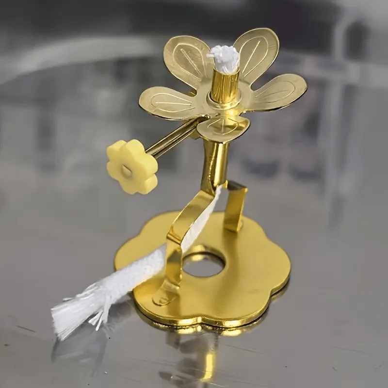 1pc Elegant Golden Candle Holder with Adjustable Wick - Heavy-Duty Candlestick, Tabletop Decor for Home,Office,Wedding, or Hotel