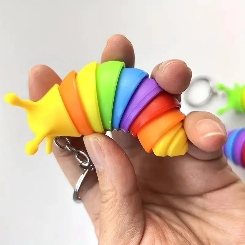 Mini Fidget Slug Keychain Toys 3D Articulated Stretch Caterpillar Sensory Stress Relief Flexible Hand Toy Keyring Bag Pendents 4