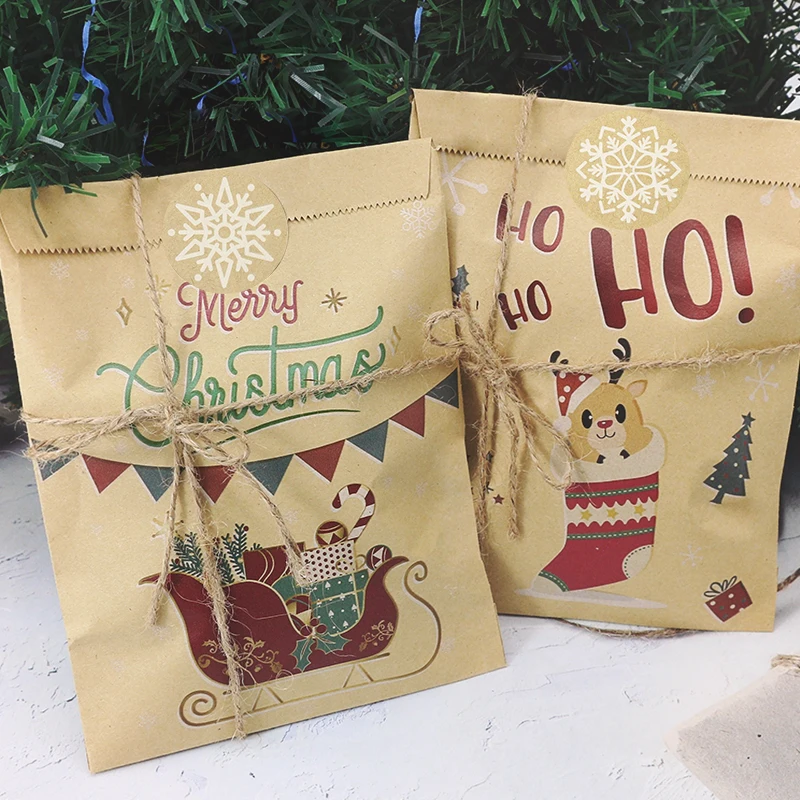 24Set Christmas Kraft Paper Bags Santa Claus Snowman Xmas Party Favor Bag Christmas Candy Cookie Gift Bag Pouch Wrapping Supply